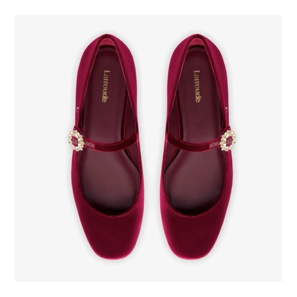 Larroudé Blair Ballet Flat In Wine Velvet NIB - Picture 4 of 8